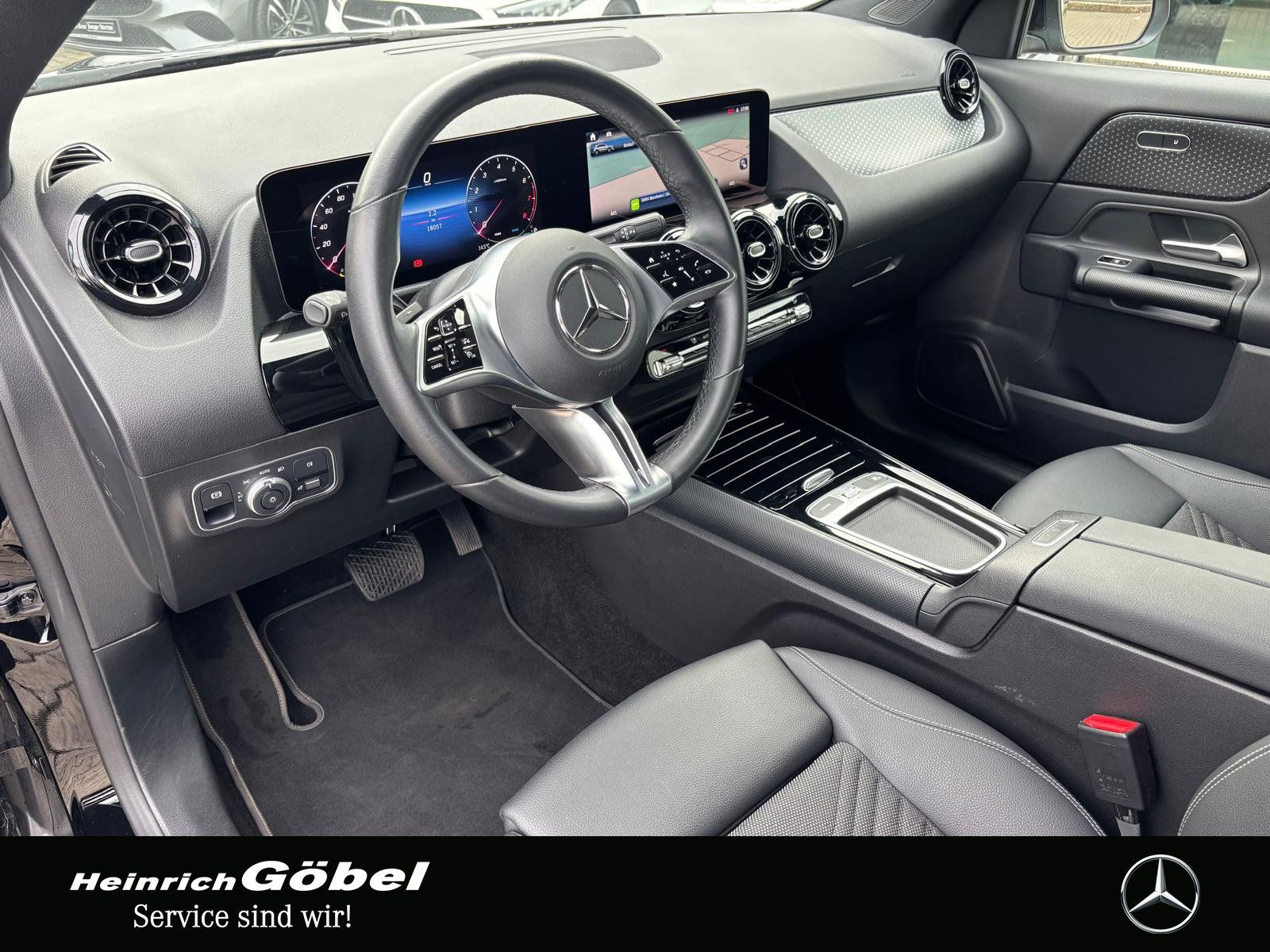 Fahrzeugabbildung Mercedes-Benz GLA 200 ENTRY-ADV. LED KAM NAVI SHA EPHK SPI SH