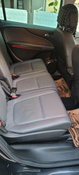 Opel Zafira Tourer 2.0 CDTI Sport 121kW Automatic... - Opel Zafira Tourer Gebrauchtwagen in Berlin