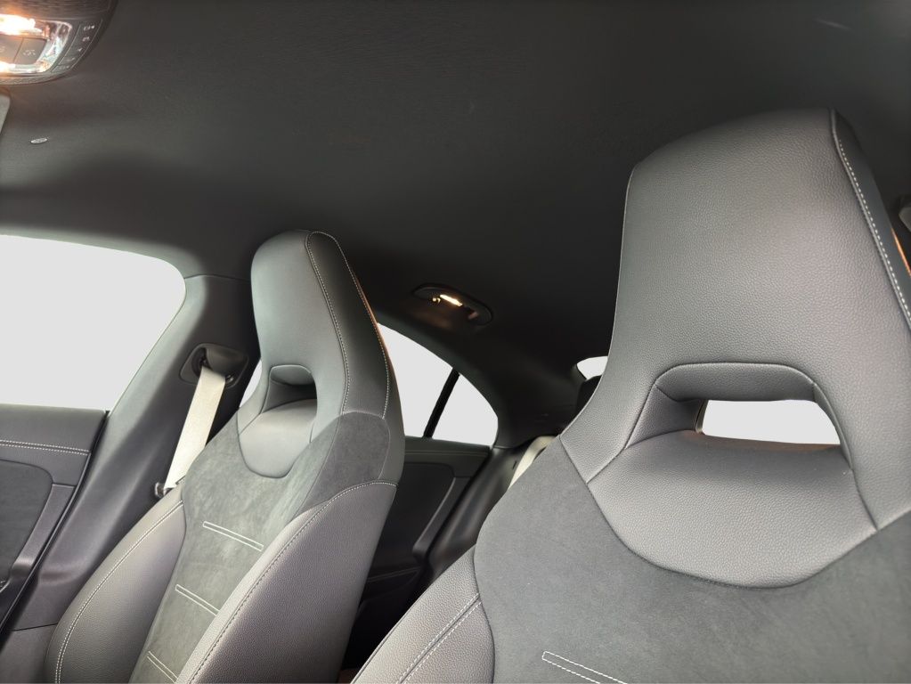 Fahrzeugabbildung Mercedes-Benz CLA 200 Special Edition AMG*Navi*DISTRON*PDC*RFK