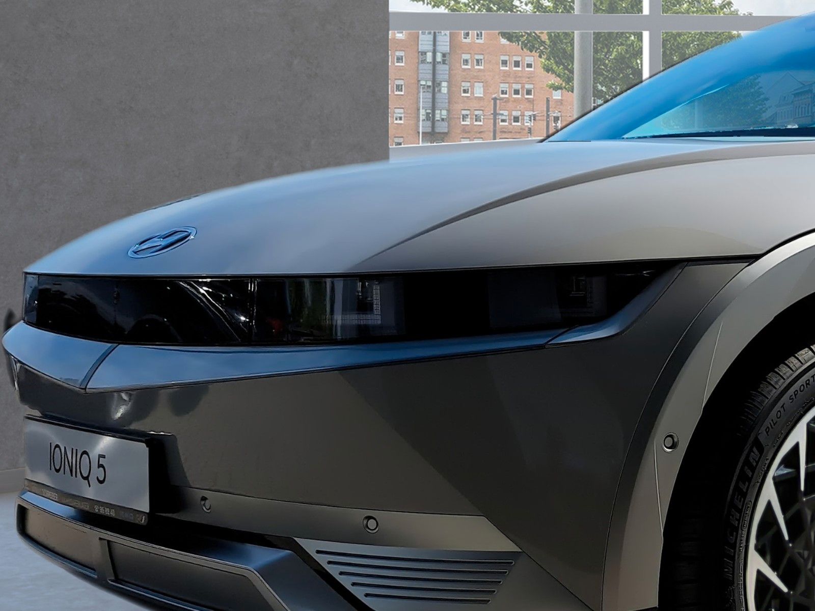Fahrzeugabbildung Hyundai IONIQ 5 77,4 kWh Allradantrieb VIKING-Paket
