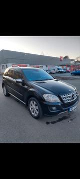 Mercedes-Benz ML 300 CDI 4MATIC BlueEFF. Grand Edition Gra... - Mercedes ML 300 mit Schiebedach