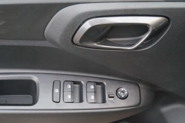 Hyundai i10 1.0 AUT.-NAVI-KLIMA-TEMPOMAT-KAMERA-PDC-