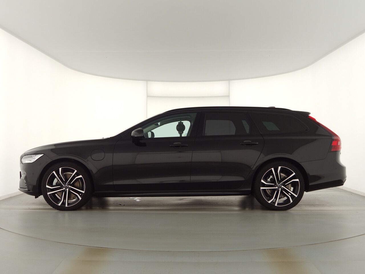 Volvo V90 T8 Recharge Plus Dark+360Kam+Pano+LM20+Nappa foto 4