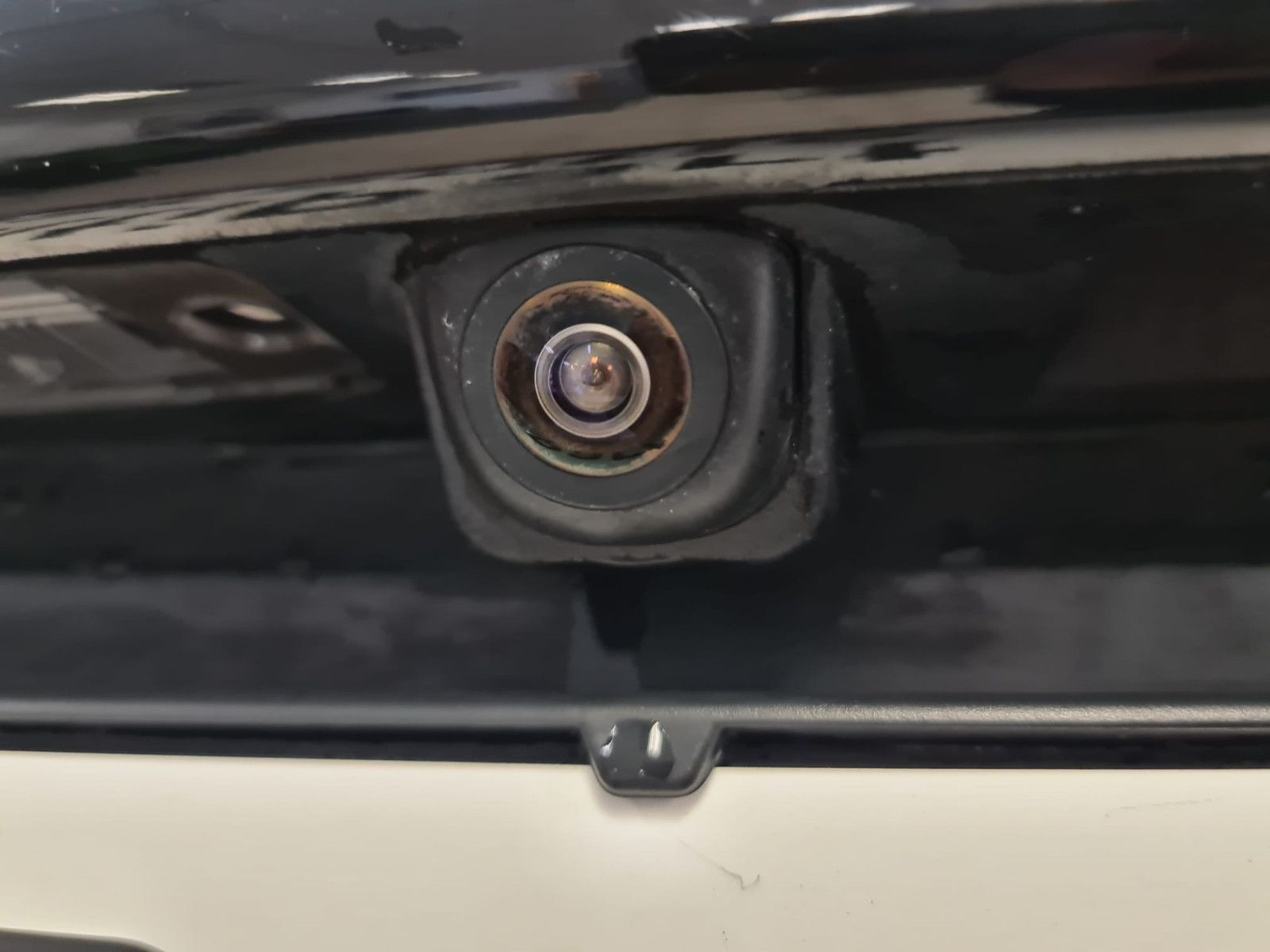 Fahrzeugabbildung Hyundai Kona 2WD / KAMERA / NAVI / ALLWETTER