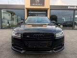 Audi S8 4.0 TFSI quattro plus - Audi S8 mit Anhängerkupplung