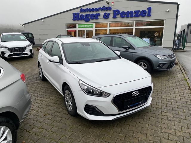 Hyundai i30 cw Select