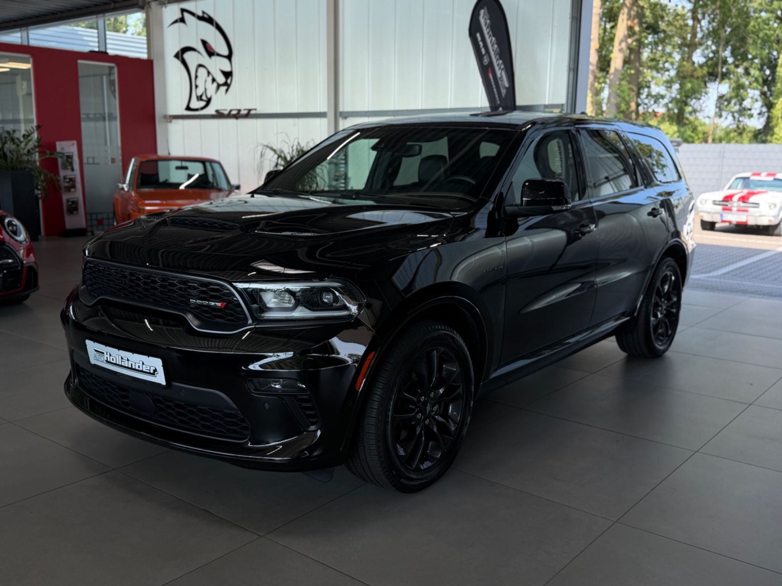 Fahrzeugabbildung Dodge Durango 5,7 HEMI R/T LPG Black-Top 7-Sitzer