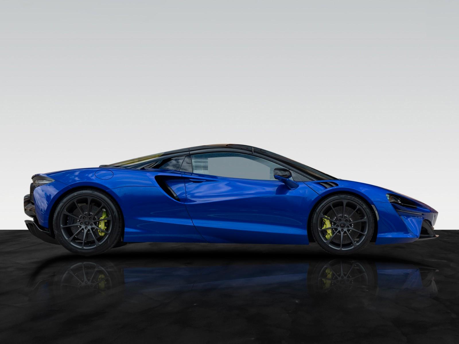 McLaren Artura Spider | Tanzanite Blue