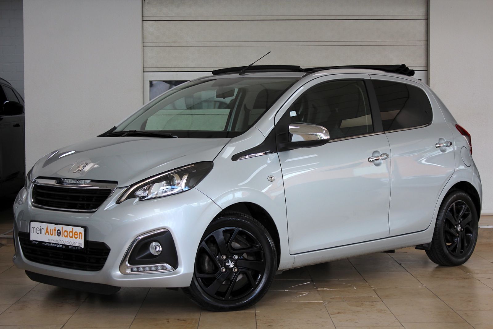 PEUGEOT 108