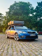 Skoda Octavia 2.0 TFSI RS Combi RS Blau Kombi - Skoda Octavia: RS TFSI