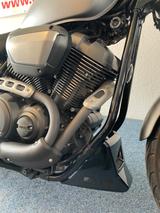 Yamaha XV 950 Racer, XVS 950 CU erst 8452 Km 35 KW - Offers