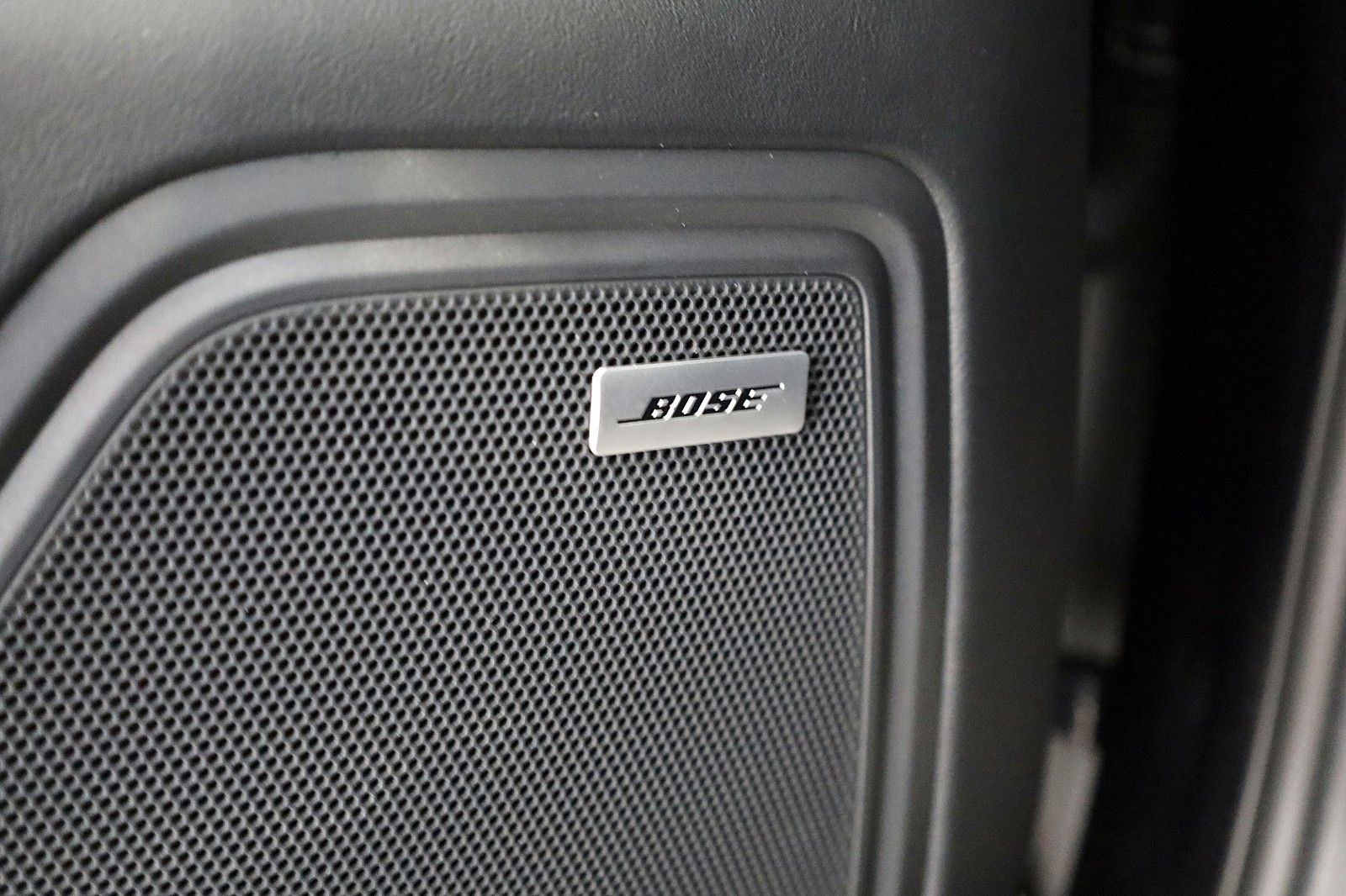 Fahrzeugabbildung Porsche Macan S Leder,Navi,LED,PanDach,BOSE,Sport-Chrono