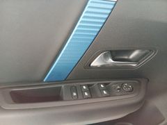 ë-C4 Lim. Shine ë-C4 Lim. Shine