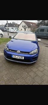 Volkswagen Golf 2.0 TSI DSG 4MOTION BMT R R - Volkswagen Gebrauchtwagen in Karlsruhe