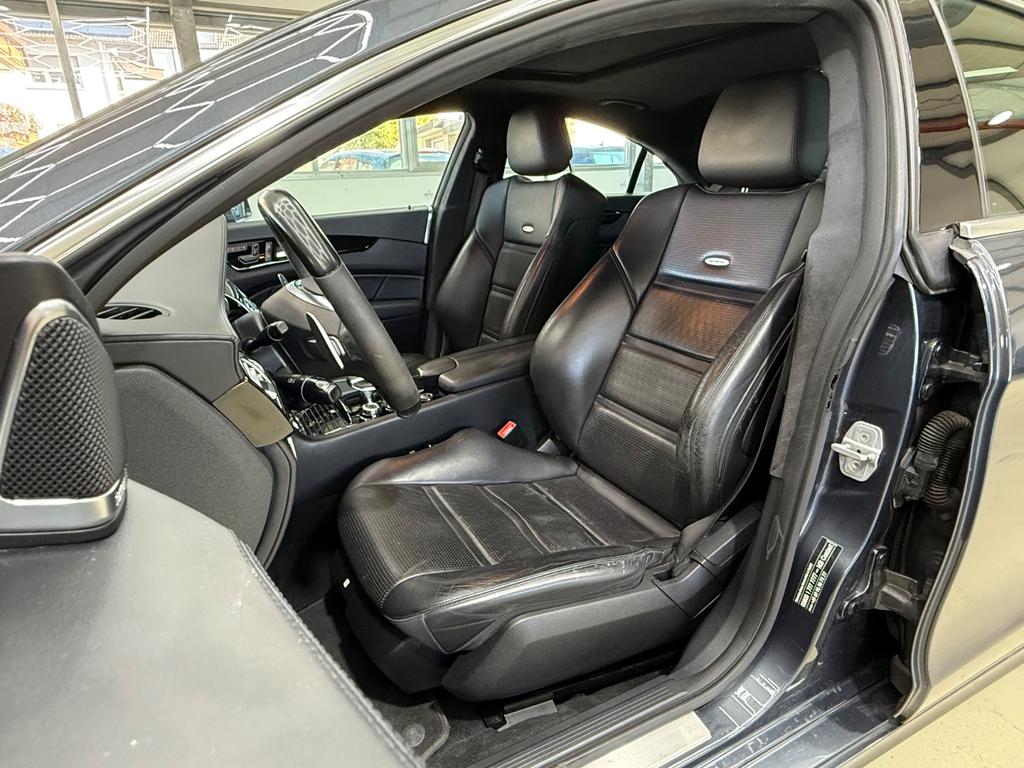 Mercedes-Benz CLS 63 AMG