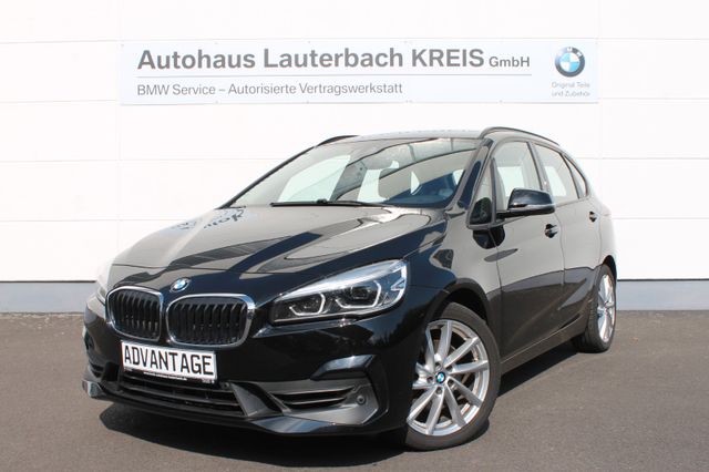 BMW 220i AT Advantage  NAVI, LED, PDC, LM 18", AHK