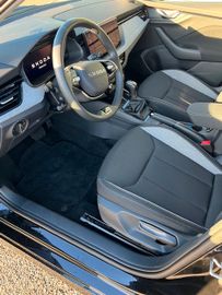 Skoda Kamiq Tour 1.5 TSI DSG LED MATRIX PDC KAMERA