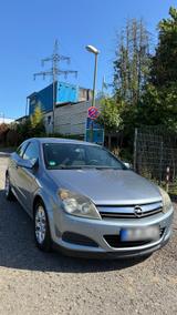 Opel Astra GTC 1.7 TÜV Neu 101 PS Diesel - Opel Astra aus 2005 mit Diesel-Antrieb