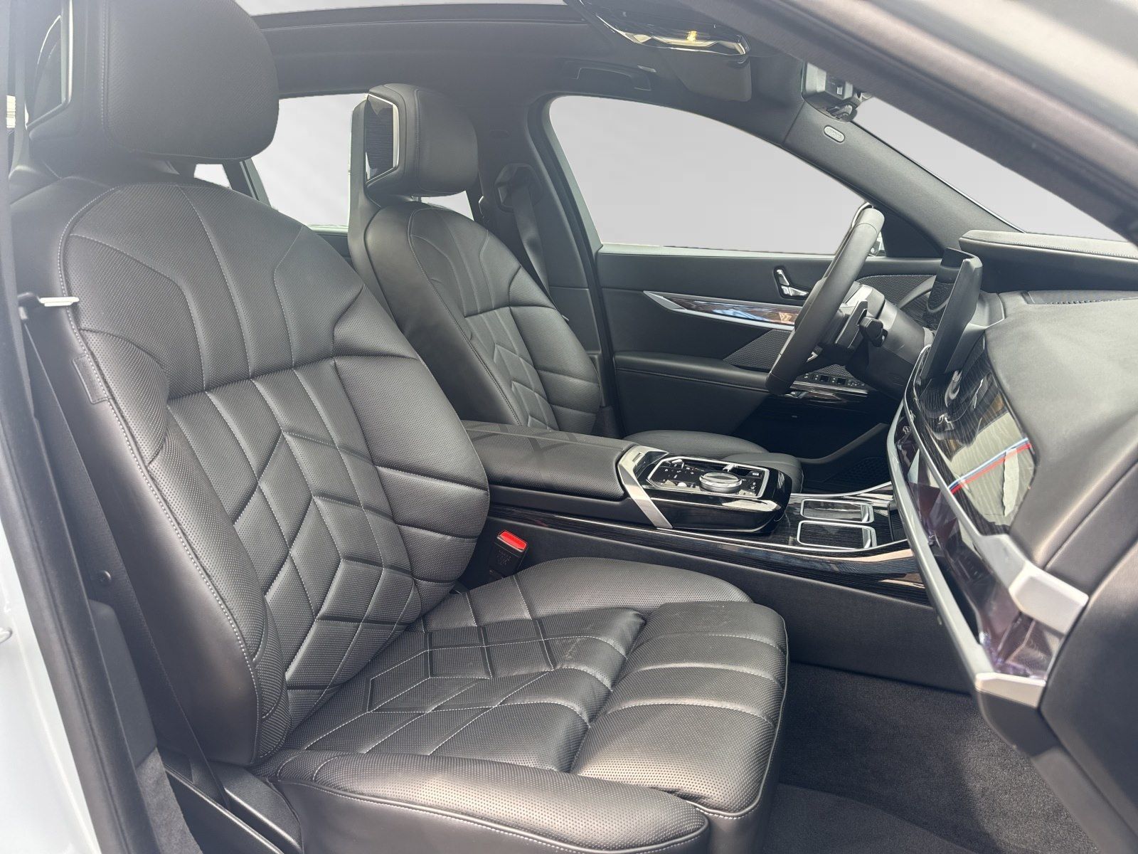 BMW 740 - Bild 8