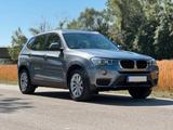 BMW X3 xDrive20dAT Pano Keyless HeadUp eSitze AHK  - BMW X3: Xdrive20d