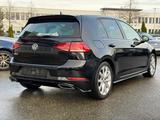 Volkswagen Golf 1.6 TDI R Line - Volkswagen Golf: 6r Line