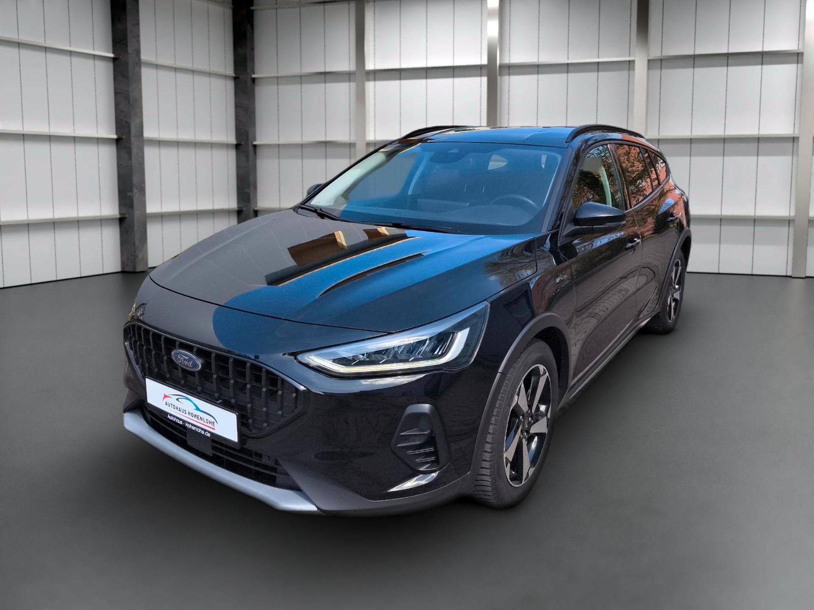 Ford Focus Turnier Active X NAVI LED ACC RFK