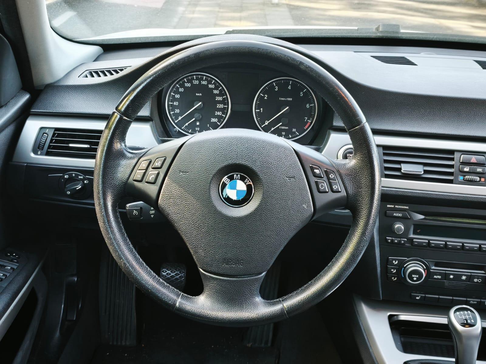 BMW 320 3 Touring 320i