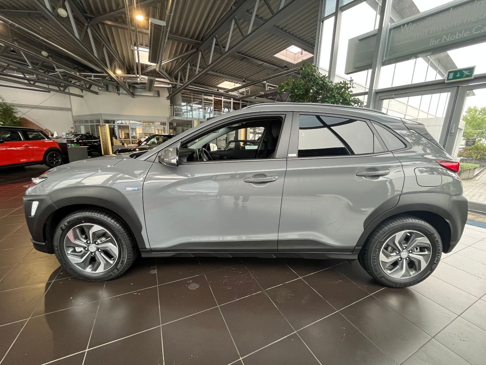 Fahrzeugabbildung Hyundai Kona Advantage Hybrid 2WD NAV SHZ PDC