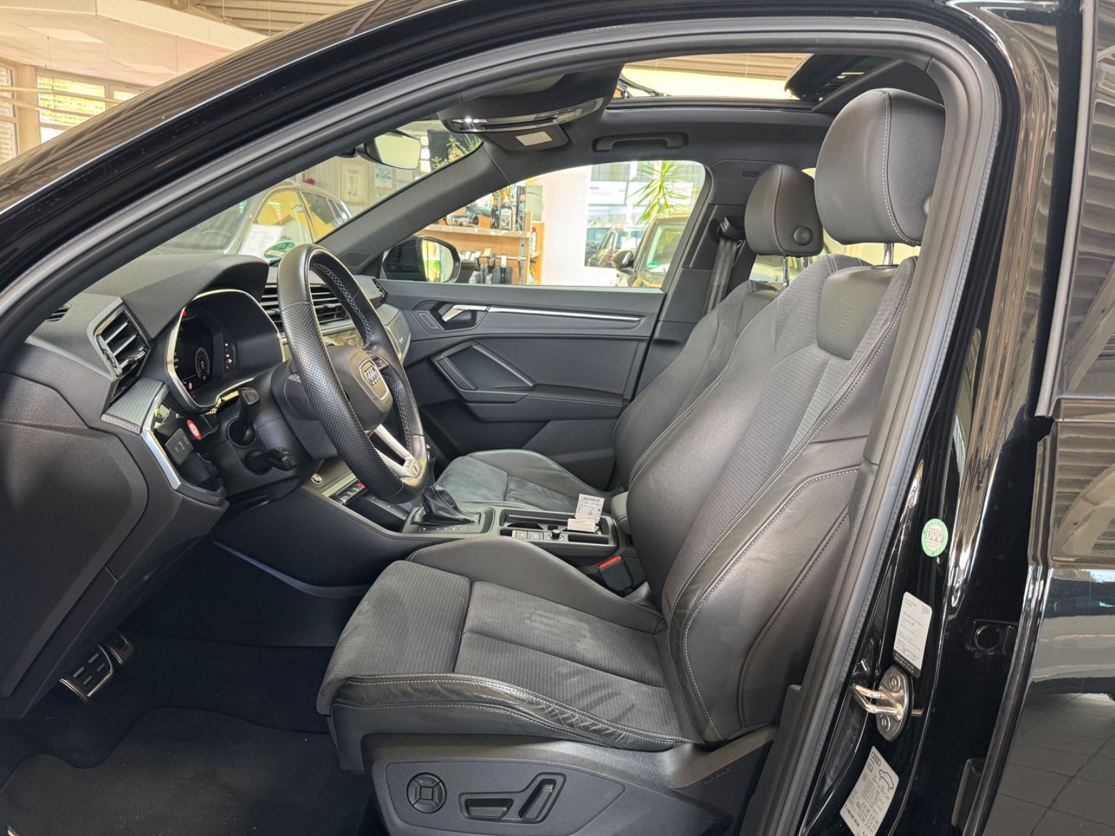 Audi Q3 40 TFSI quattro S line *360-Kamera*Navi*Acc* foto 7