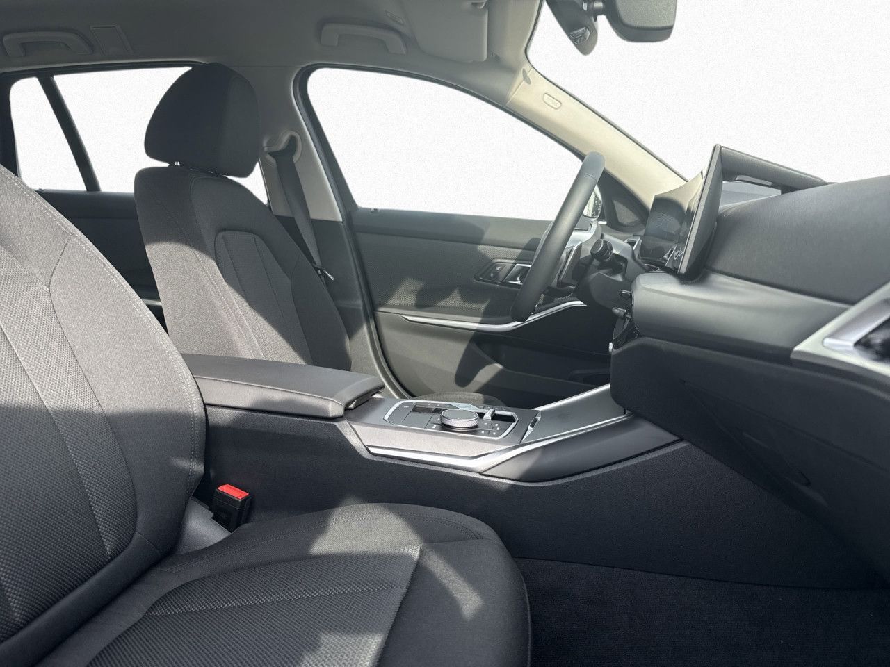 BMW 330 - Bild 13