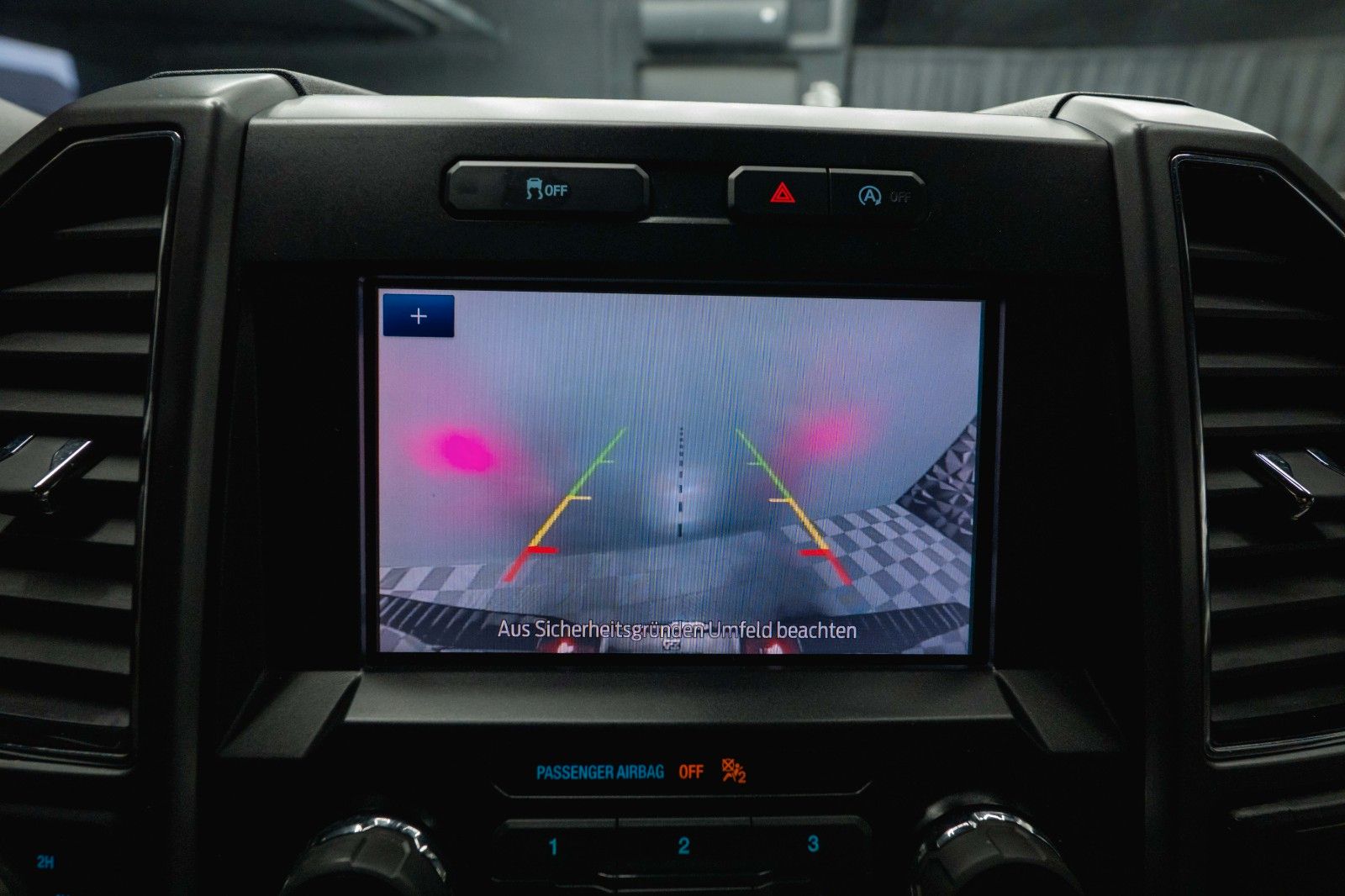 Fahrzeugabbildung Ford F150 V6 4x4 Offroad SuperCrew RAPTOR HardTop 19%