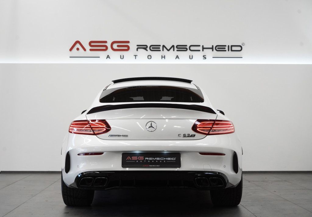 Mercedes Benz C 63 Amg