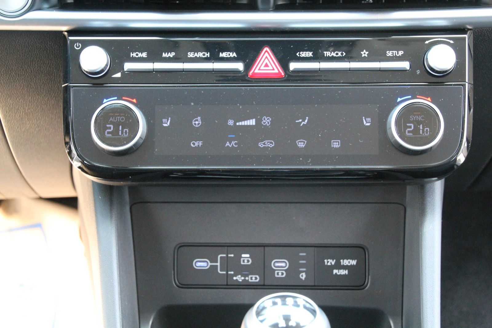 Fahrzeugabbildung Hyundai Tucson 1.6 T-GDI GO! Plus 48V
