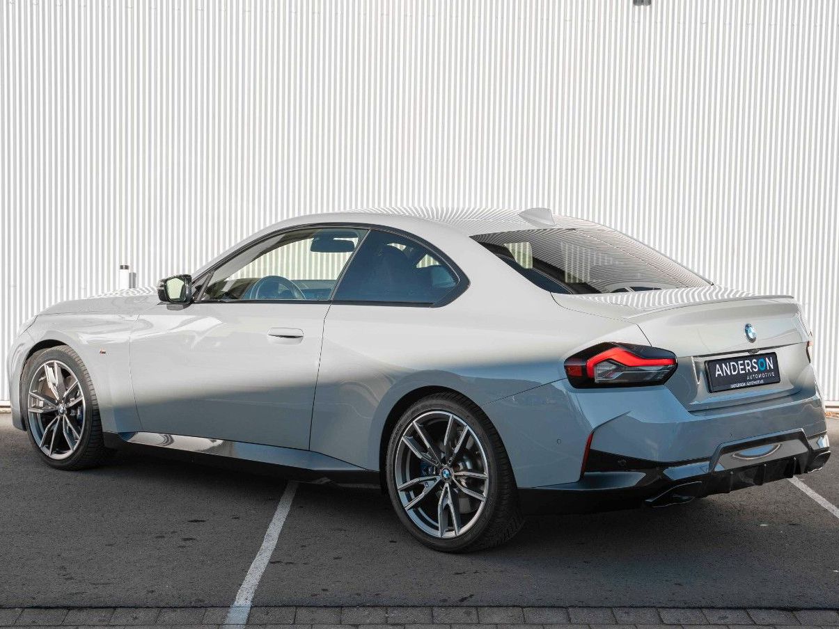 Fahrzeugabbildung BMW M240 i COUPE  XDRIVE MSPORT LED VIRTC KAM HUD
