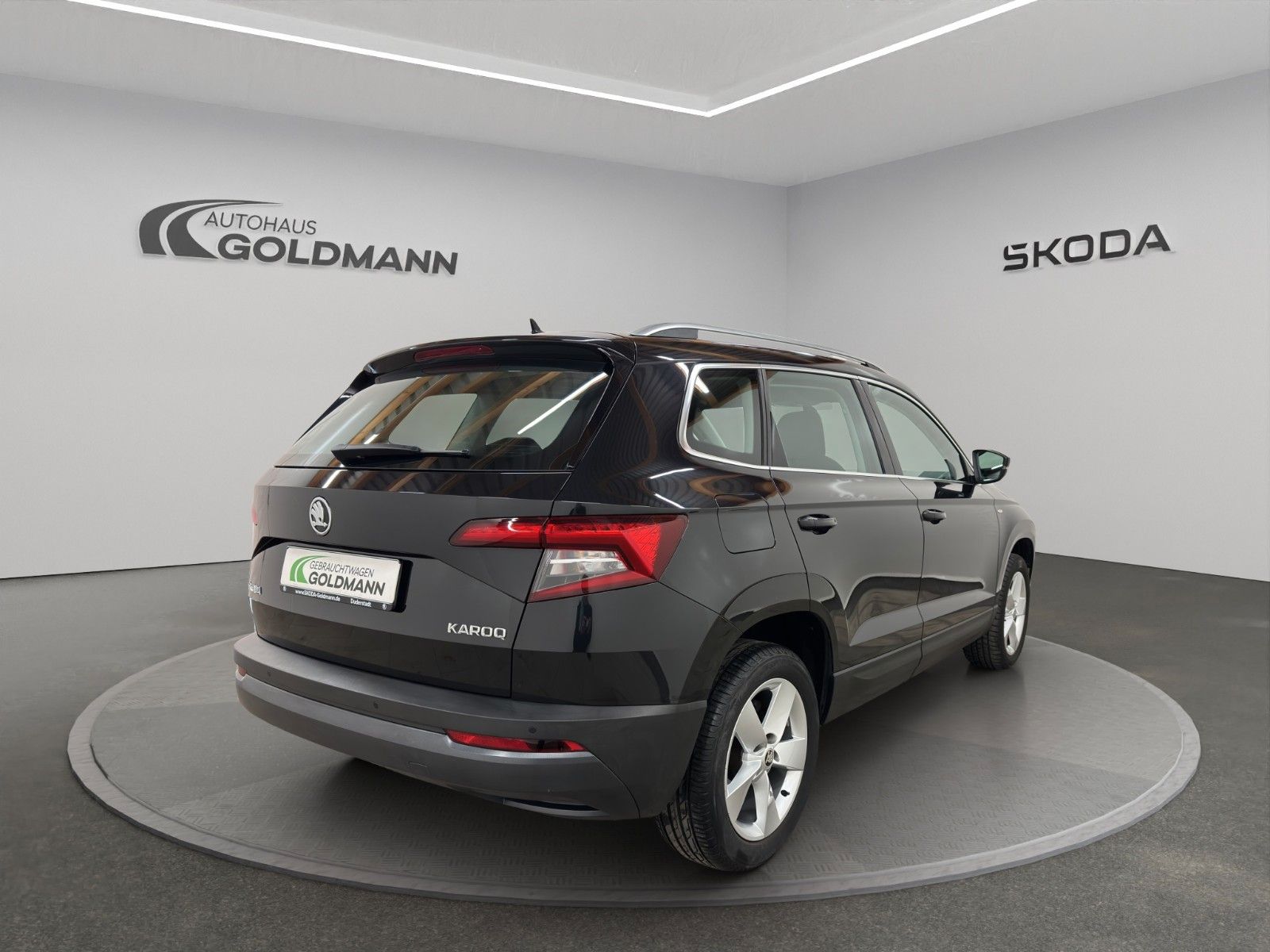 Fahrzeugabbildung SKODA Karoq Soleil 2.0 TDI 110 kW Standheizung