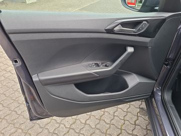 Fahrzeugabbildung Volkswagen T-Cross Life Limited 1.0 TSI DSG AHK Klima