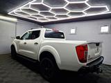 Nissan Navara NP300 Double Cab 4x4|AUTOM|LEDER|LED|NAVI - Nissan Navara Gebrauchtwagen in Berlin