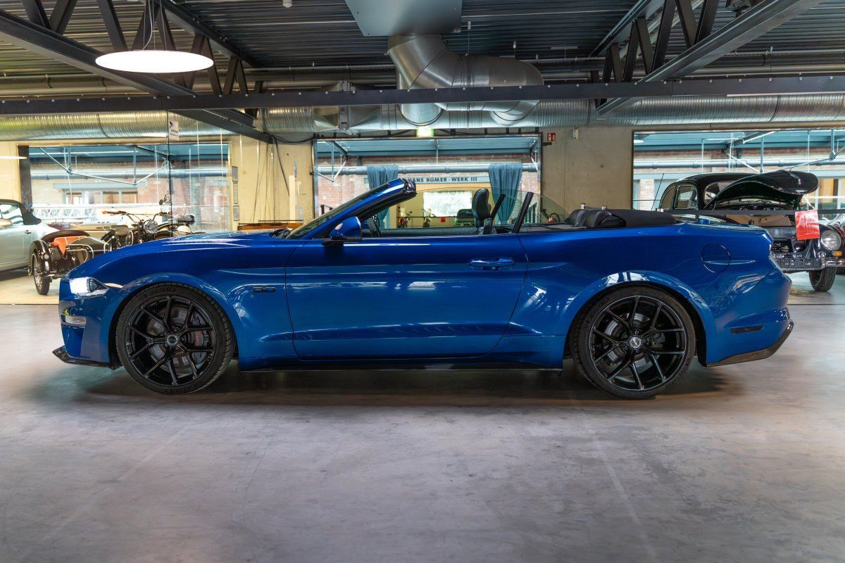 FORD Mustang (Mustang GT 5.0 Convertible 20Zoll SHELBY, Carbon)