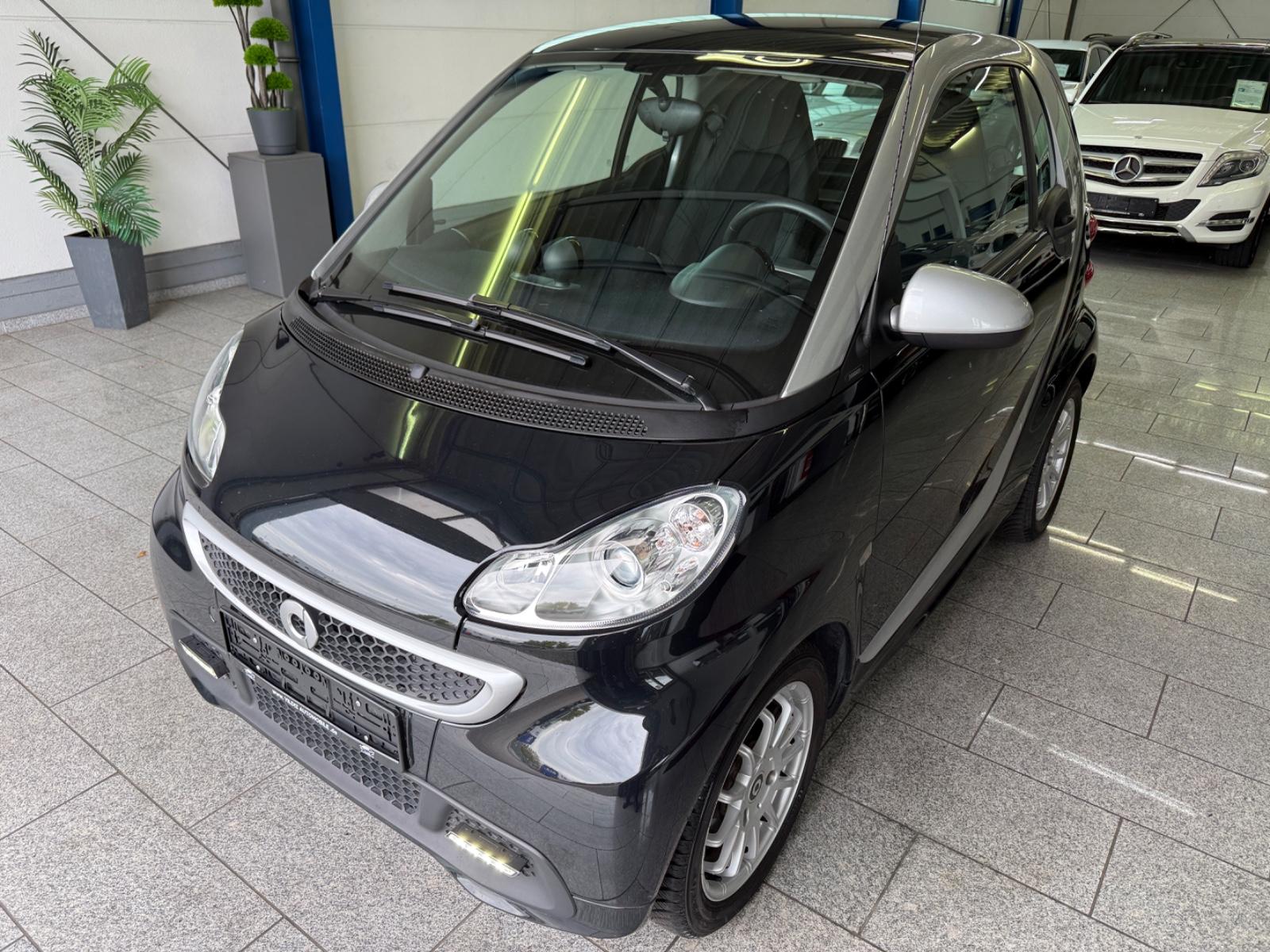 Smart ForTwo 1.0 TURBO*AUTO*PANO*SOUND*SHZ*NAV*CARPLAY