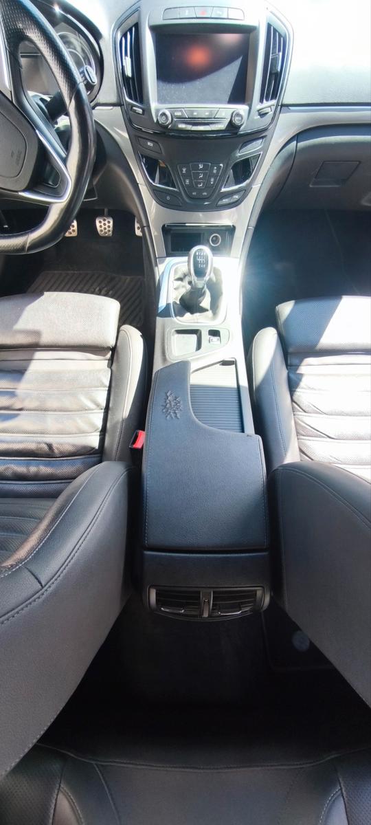 Opel Insignia ST 2.0 CDTI