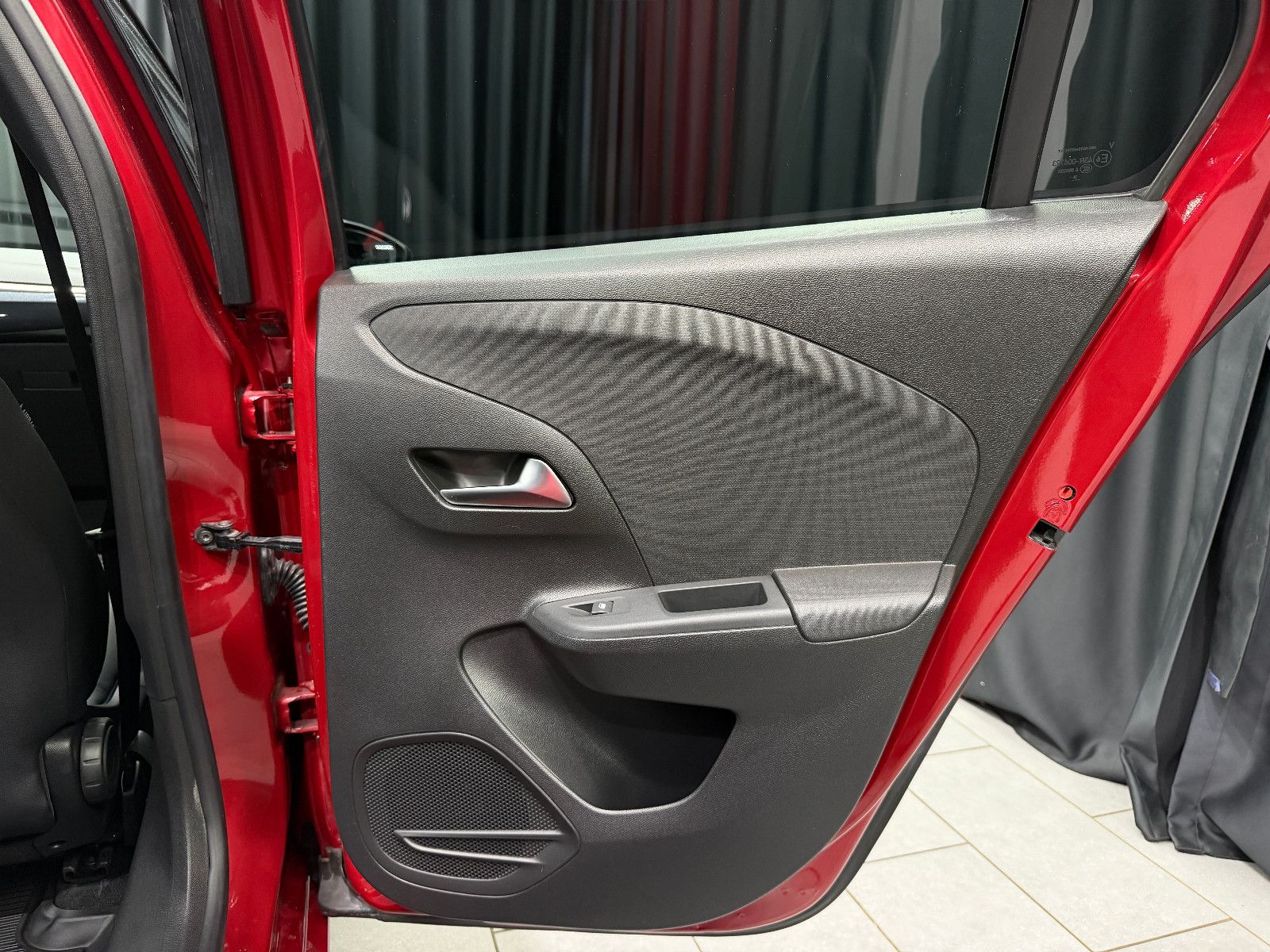 Fahrzeugabbildung Opel Corsa F Elegance|AUTOMATIK|NAVI|KAMERA|AC|PDC