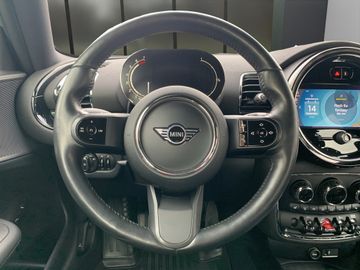 MINI Cooper Clubman - 11