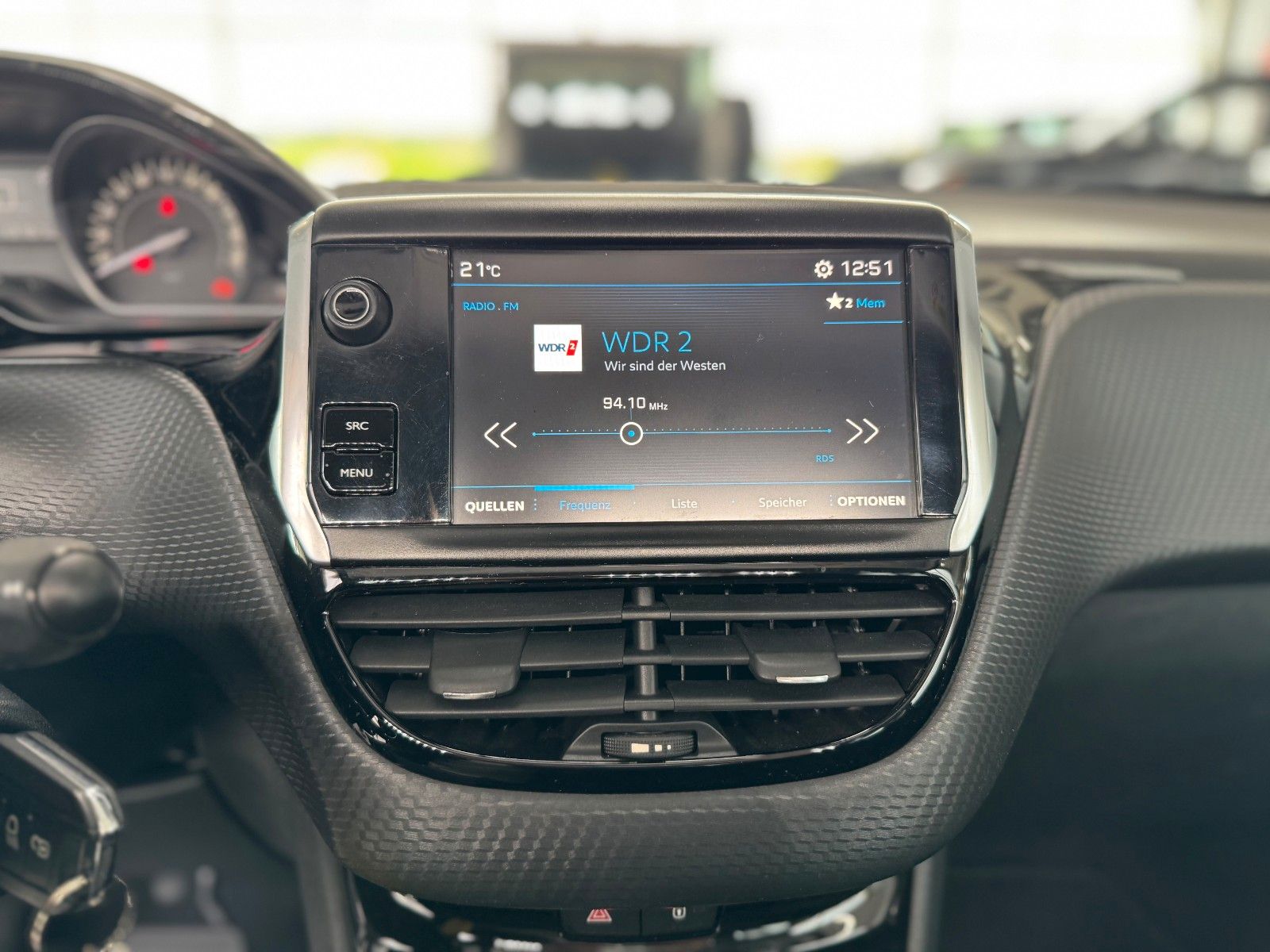 Fahrzeugabbildung Peugeot 208 1.2 110 Allure "Automatik GJR Sitzheizung"