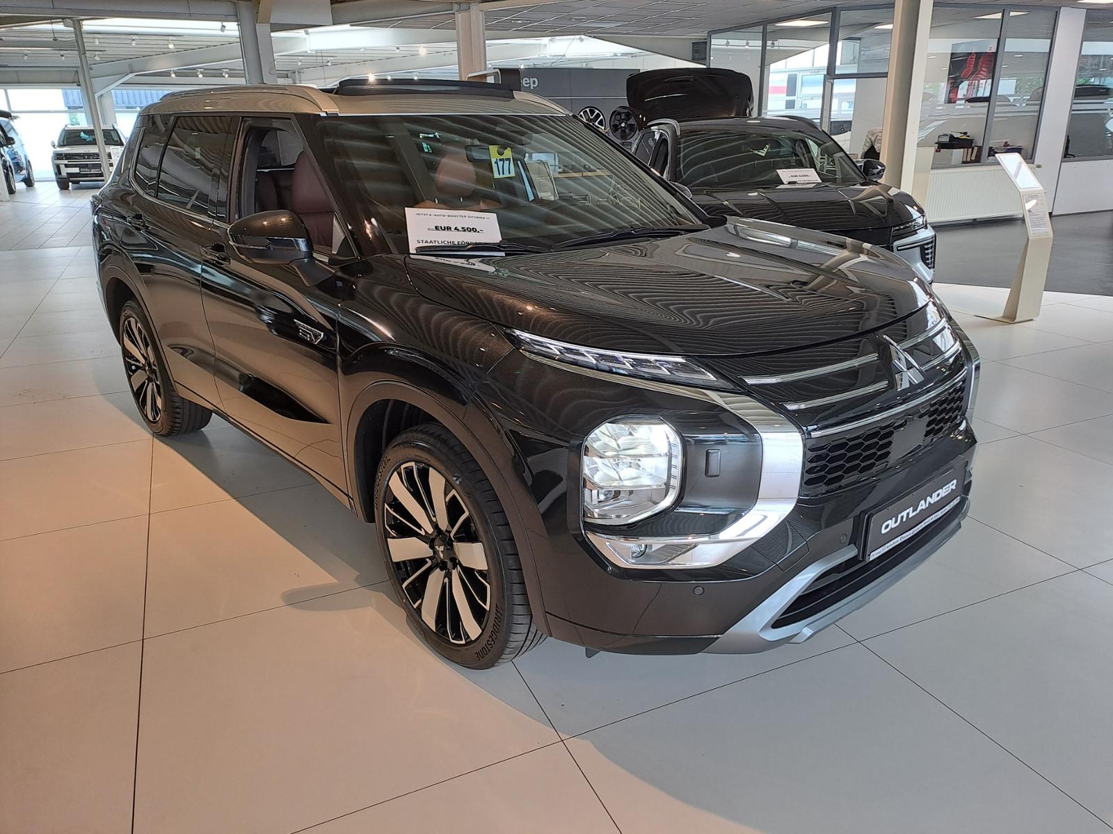 Mitsubishi Outlander 2.4 PHEV 100 kW S-AWC Top