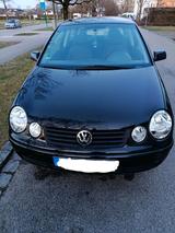 Volkswagen WV Polo Cricket BJ 15-12-2004 Schwarz 1,2 ... - Volkswagen Polo Cricket mit Benzin-Antrieb