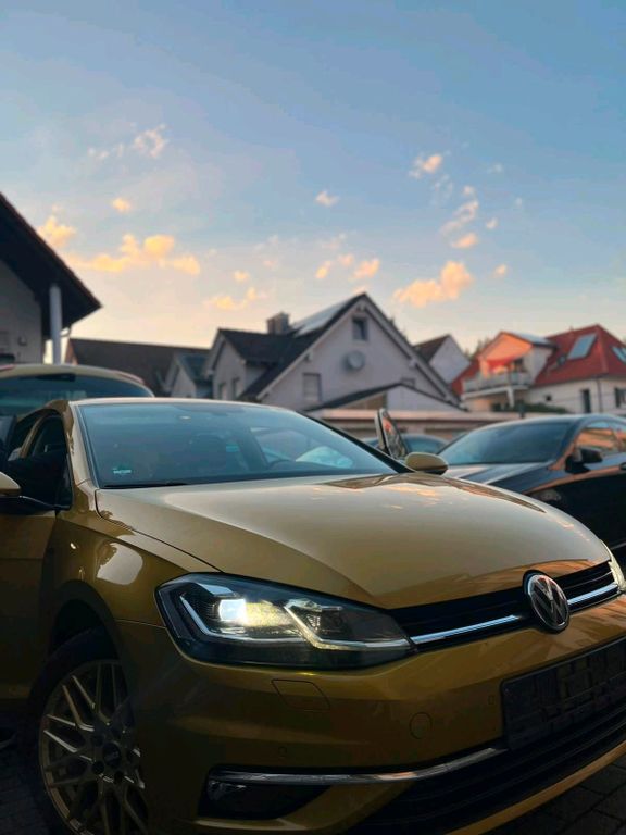 Image of Volkswagen Golf