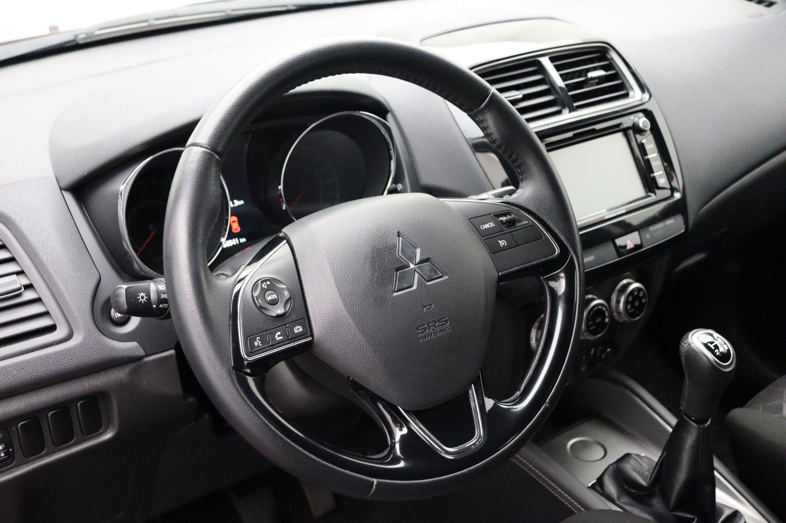 Fahrzeugabbildung Mitsubishi ASX 2.0 Intro Edition 2WD