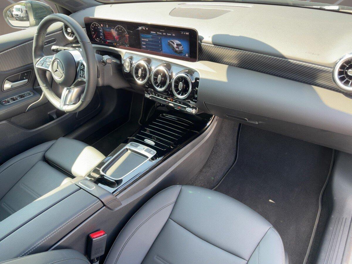 Mercedes-Benz A-Class LED+R.KAMERA+DISTRONIC+MBUX+SPIEG.PAKET+, миниатюра 17