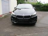 BMW 225xe Tourer Advantage + Navi etc. - BMW 225: Limousine