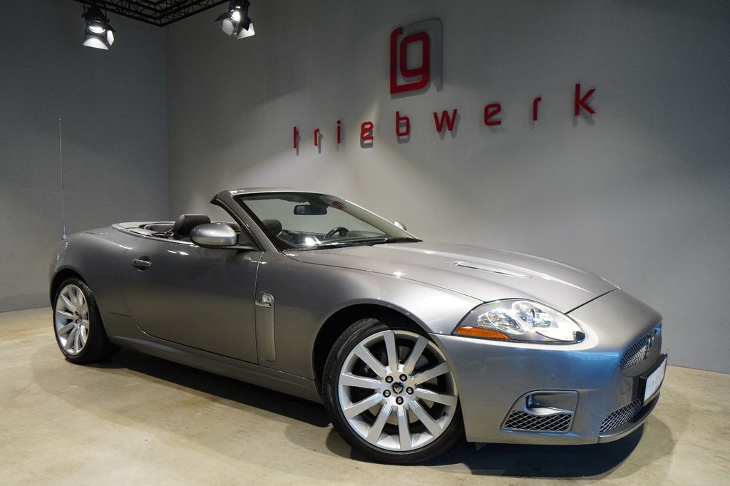 Jaguar XKR